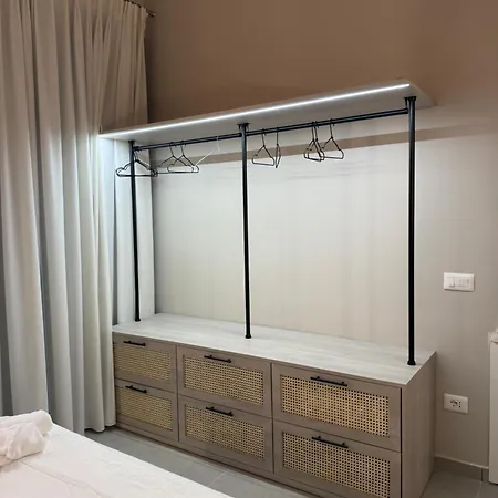 Azure Breeze Duplex Sea View Santorini Palasë